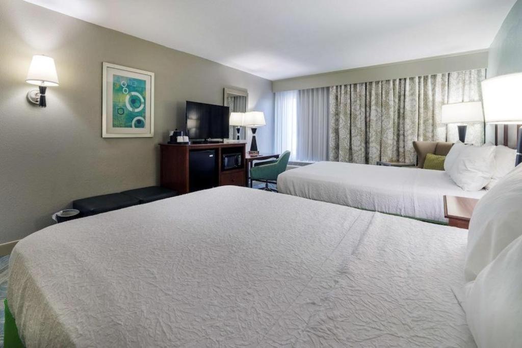 Holiday Inn Express Hotel & Suites Port Charlotte Exterior foto