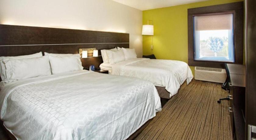 Holiday Inn Express Hotel & Suites Port Charlotte Exterior foto