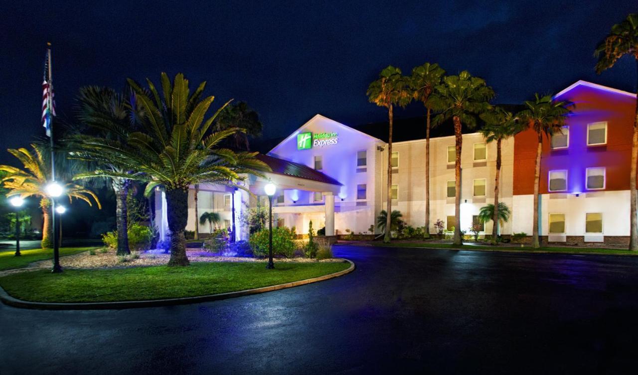Holiday Inn Express Hotel & Suites Port Charlotte Exterior foto