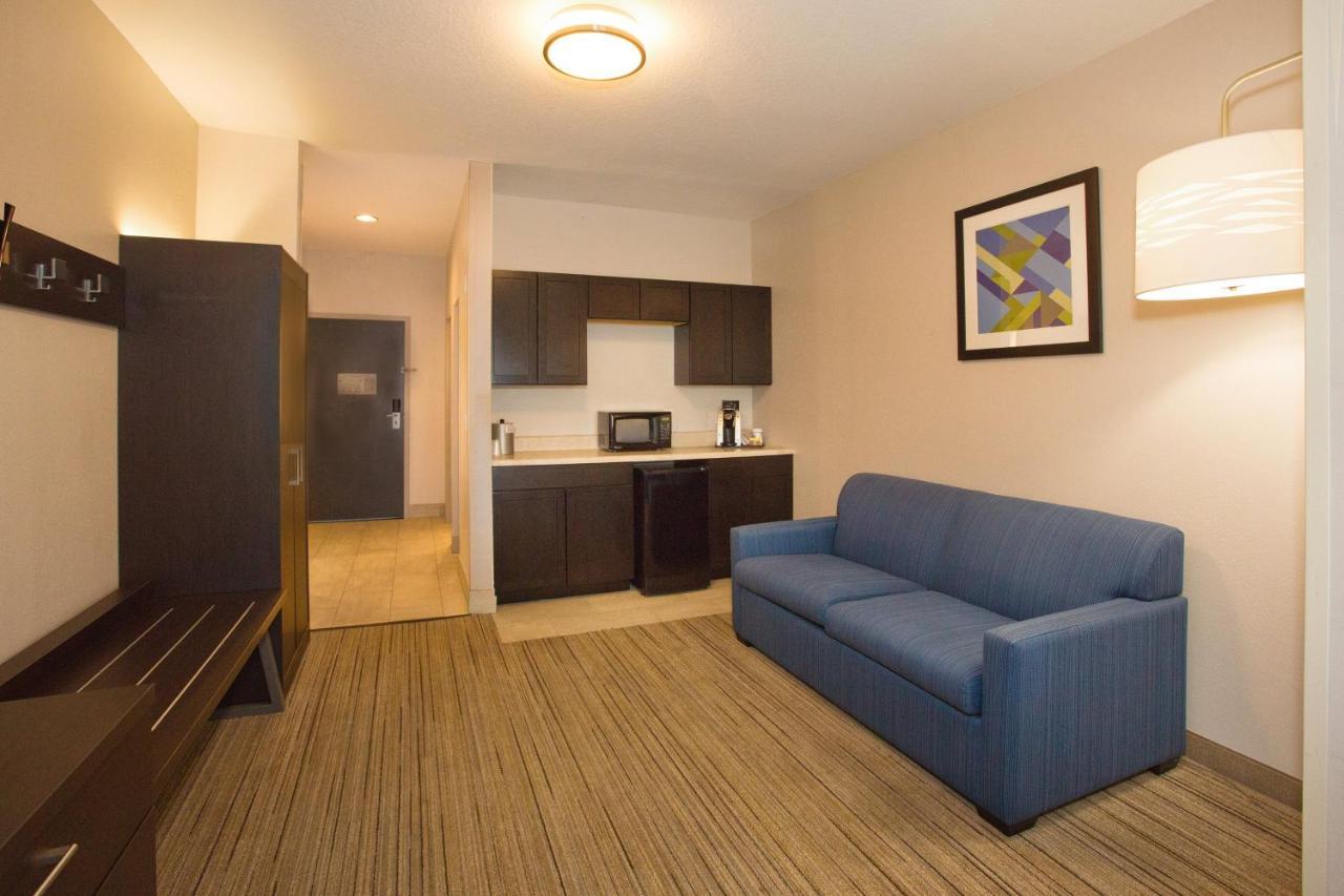 Holiday Inn Express Hotel & Suites Port Charlotte Exterior foto